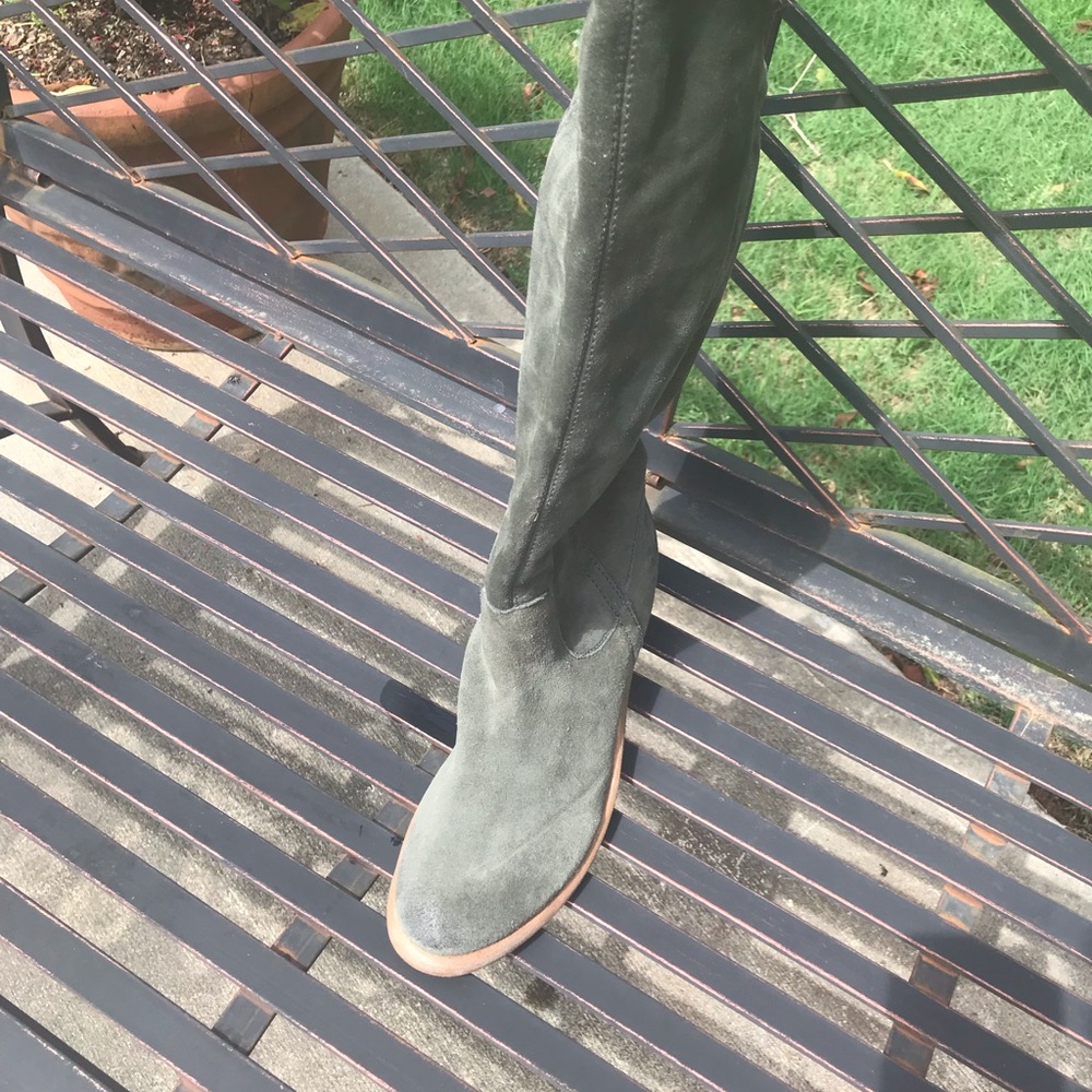 Olive boots - Picture 2 of 4